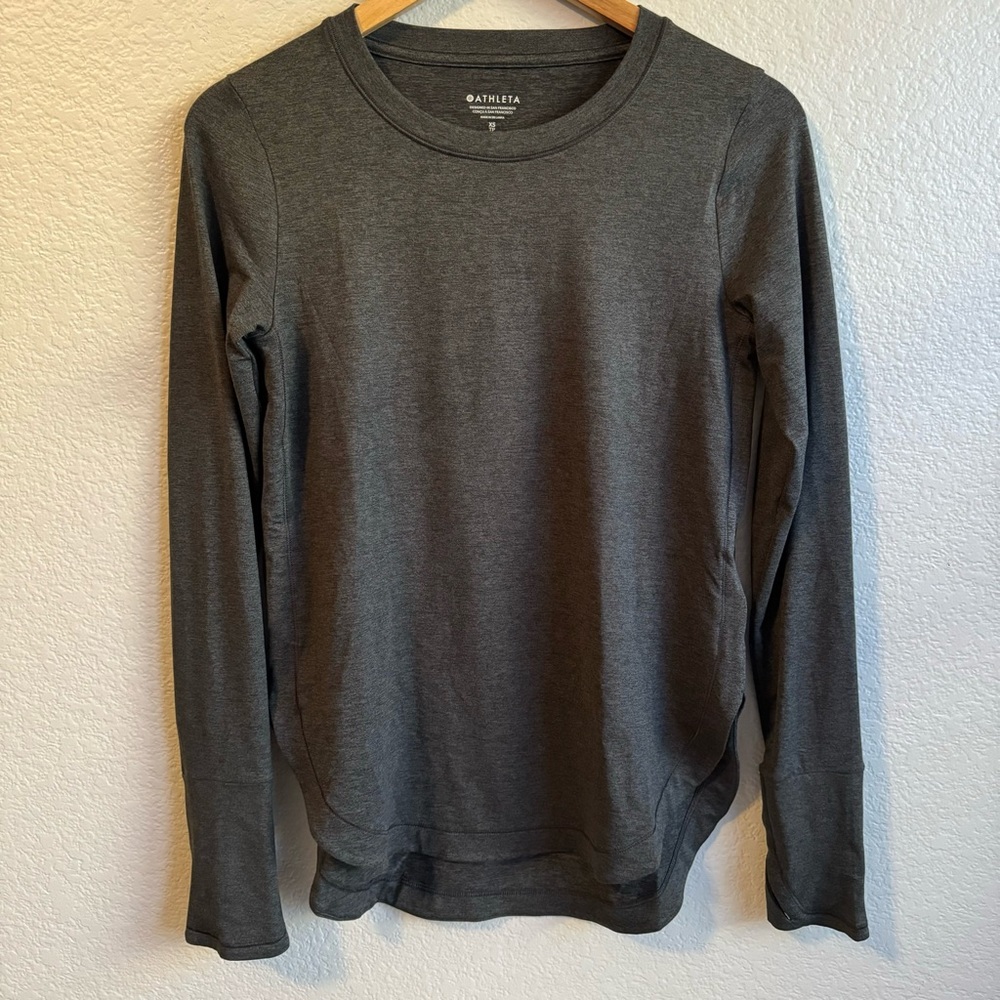 Athleta Uptempo Long Sleeve Athletic Top Womens Sz XS Heathered Gray Yoga Casual